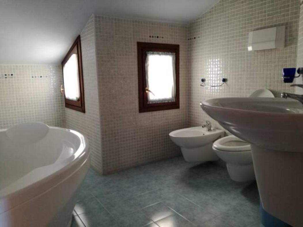 Ferienwohnung Attico Panoramico Sul Mare Santa Maria Navarrese Exterior foto