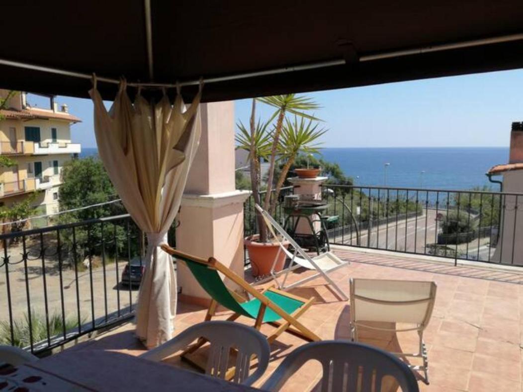 Ferienwohnung Attico Panoramico Sul Mare Santa Maria Navarrese Exterior foto